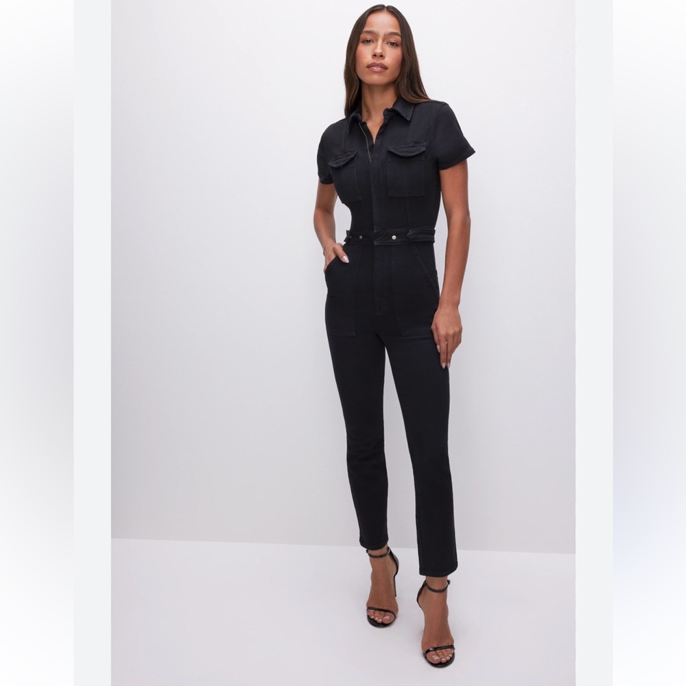 Good American Black Short-Sleeve Zip Front Jumpsuit